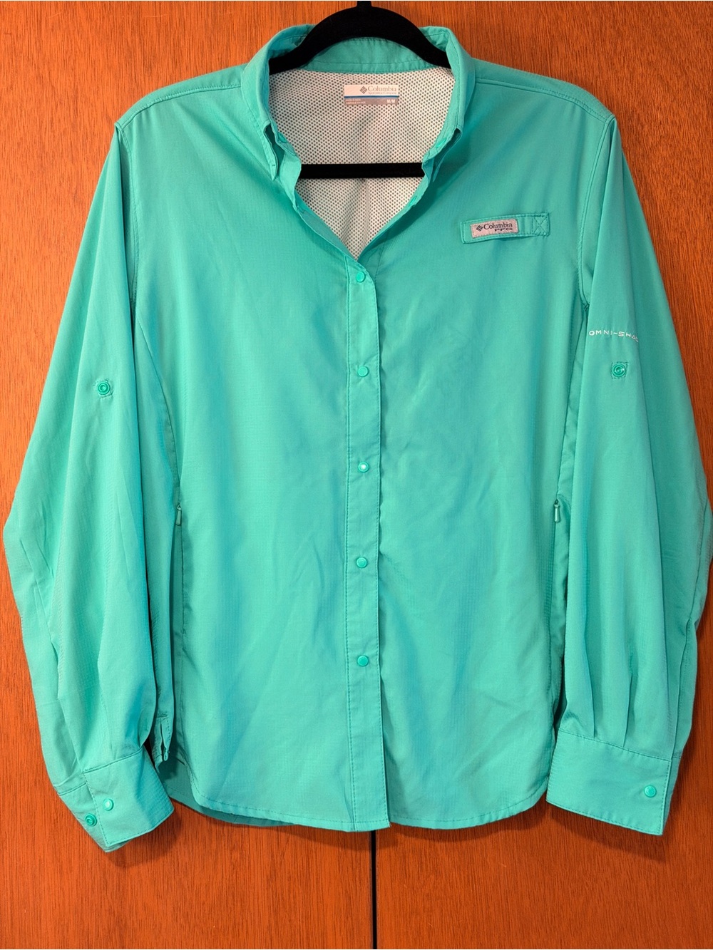 Columbia PFG Omni-Shade Women’s M Aqua Roll Tab Fishing Shirt